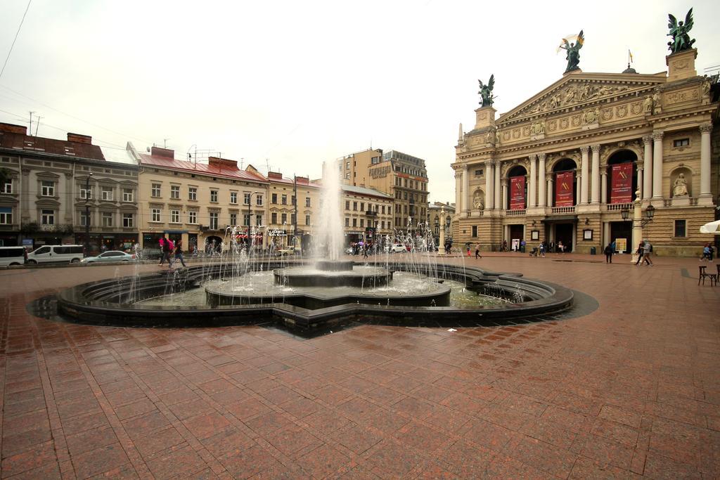 Romantic in Lviv 500m from Opera Exteriör bild
